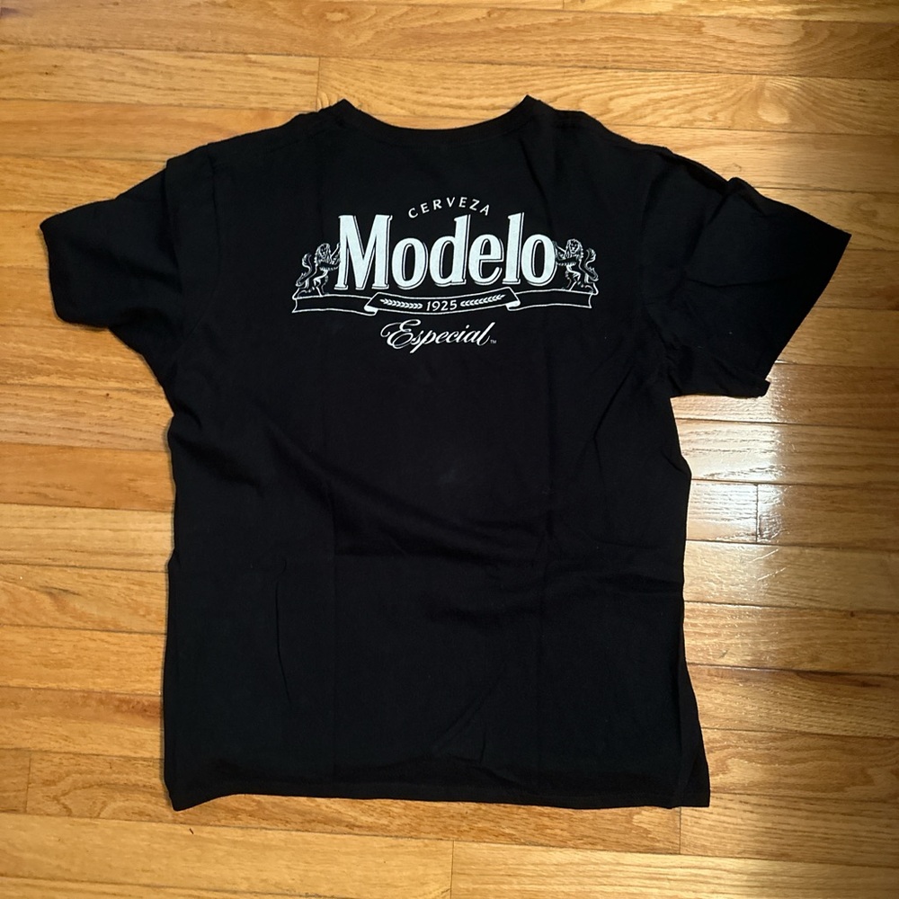 Model Black T-Shirt for Men